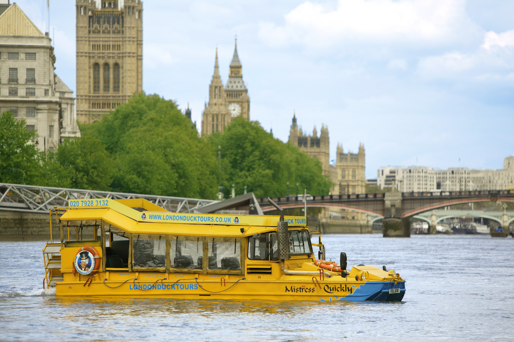 Duck tours in Jubilee Pageant
