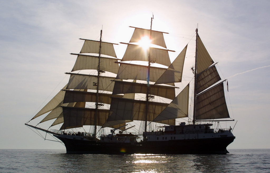 Tenacious - Avenue of Sail in Jubilee Pageant Tenacious - Avenue of Sail in Jubilee Pageant