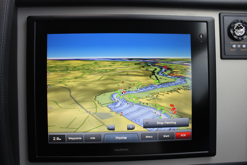 Garmin 8000.jpg